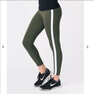 ZYIA Forest Night Stripe Luxe Hi-Rise 7/8 Leggings